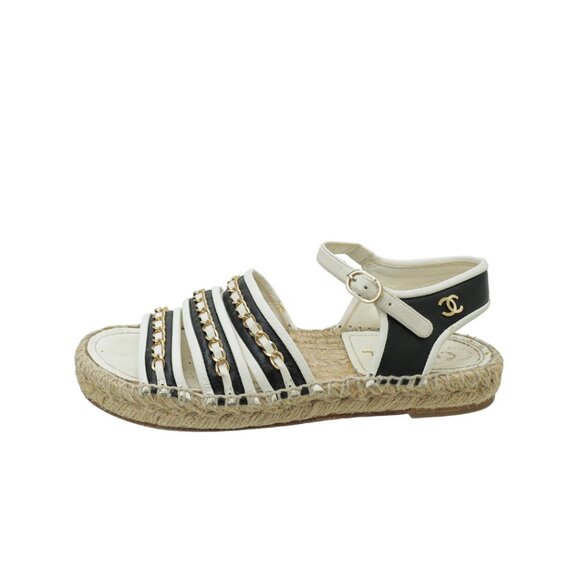 Chanel Bicolor CC Ankle Strap Espadrille Sandals Sz 37 Chain On Straps Black/Whi - Picture 1 of 15